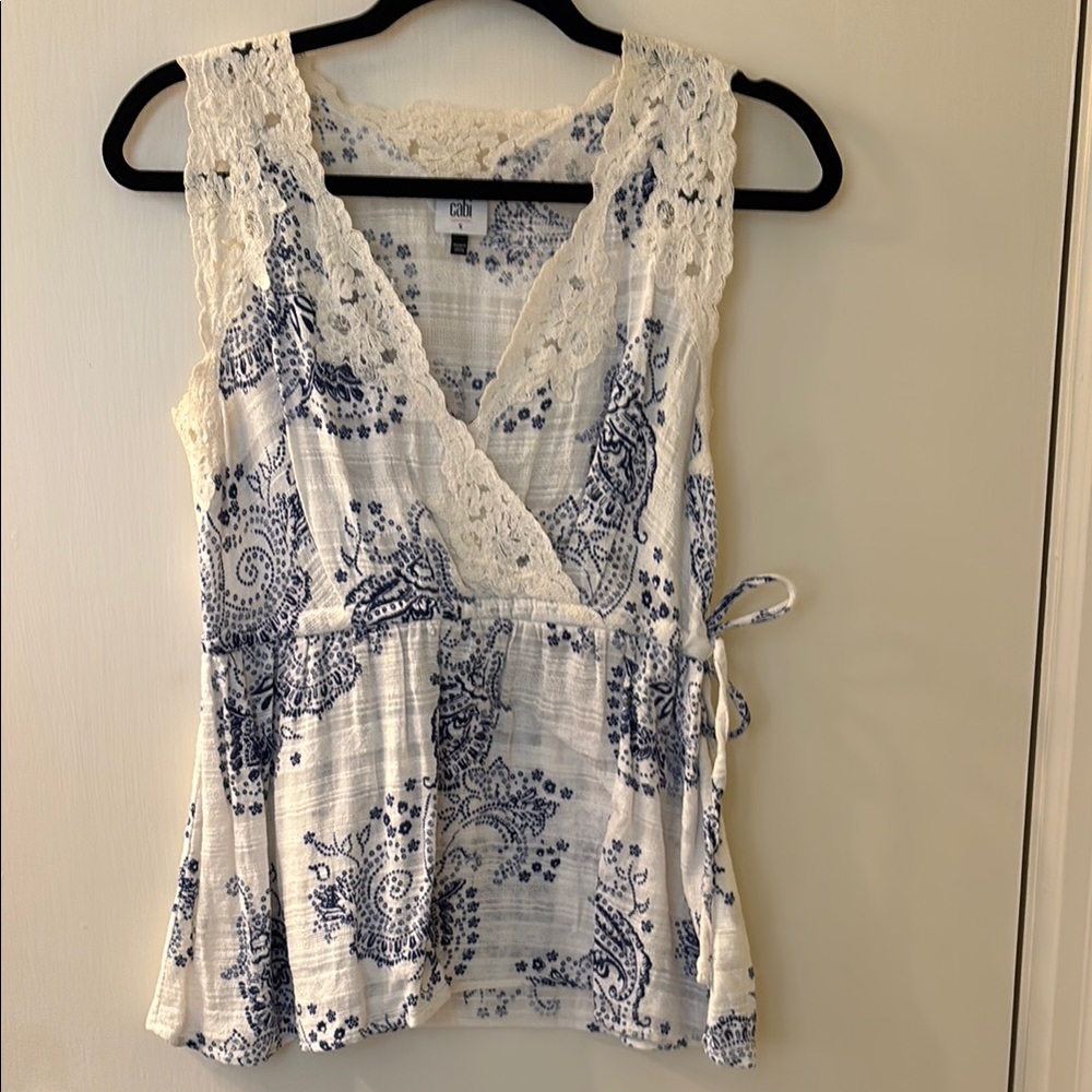 Cabi Blue and White Veranda Blouse with Lace Trim Size Small